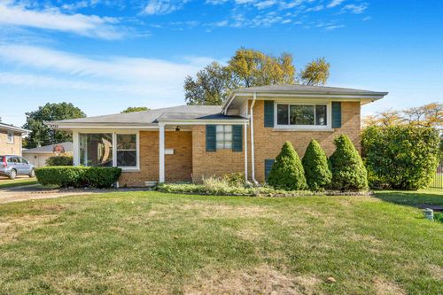 9733 Karlov Avenue, Skokie, IL, 60076 | Card Image