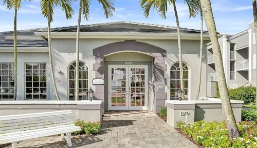 104-655 Sw 111th Way, Pembroke Pines, FL, 33025-7008 | Card Image