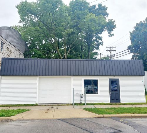 111 W 7th St, Marysville, OH, 43040-1570 | Card Image
