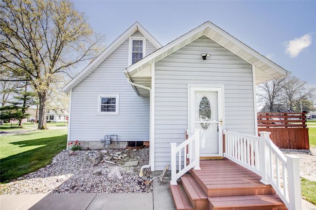 708 N Giddings Ave, House other with 3 bedrooms, 2 bathrooms and 2 parking in Jerseyville IL | Image 19