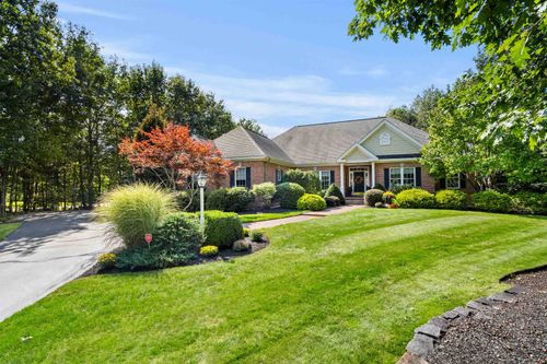 87 Brick Mill Rd, Bedford, NH, 03110-5145 | Card Image