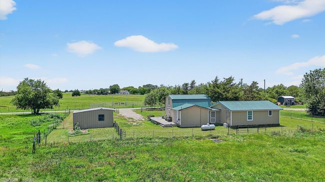 237 Mt Pleasant Rd, House other with 2 bedrooms, 2 bathrooms and null parking in Valley View TX | Image 8