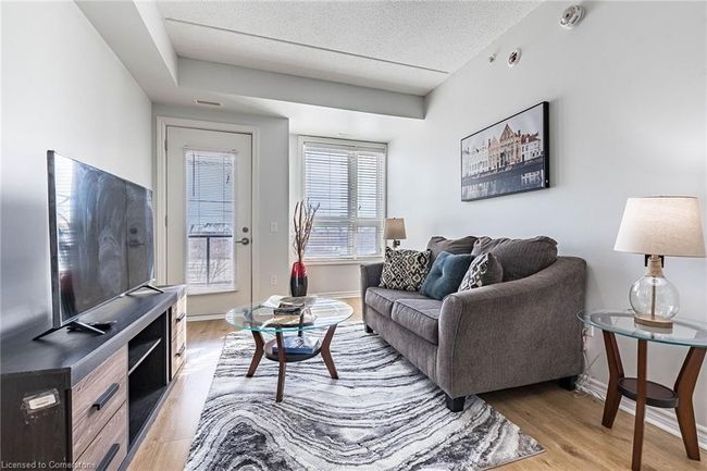221 - 640 Sauve St, House attached with 2 bedrooms, 2 bathrooms and 1 parking in Milton ON | Image 17