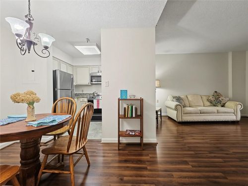 a116-1800 Clairmont Lk, Decatur, GA, 30033 | Card Image