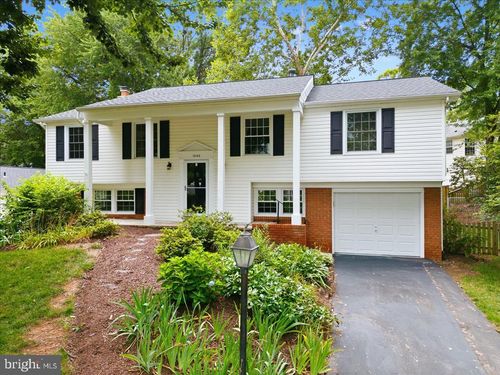 13143 Melville Ln, FAIRFAX, VA, 22033-3703 | Card Image