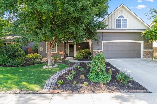 4089 W Dover Dr, Meridian, ID, 83642-7855 | Card Image