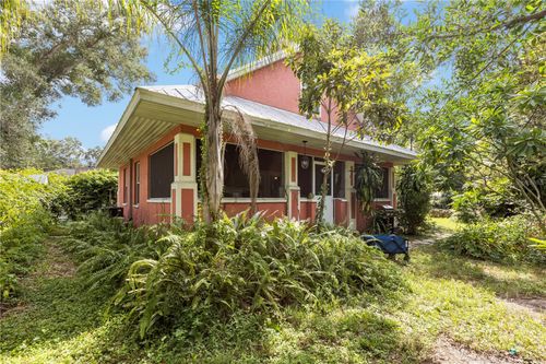 1220 E North St, Tampa, FL, 33604-6246 | Card Image