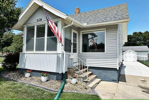 2120 10th Ave S, Fort Dodge, IA, 50501-5903 | Card Image