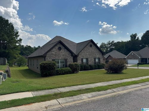 212 Bedford Ln, CALERA, AL, 35040-7228 | Card Image