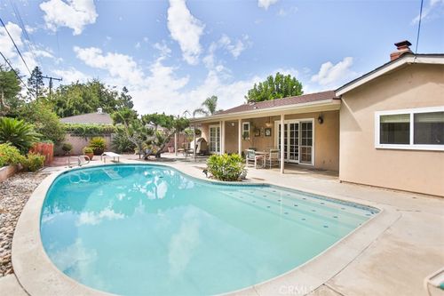 516 S Peregrine St, Anaheim, CA, 92806-4207 | Card Image