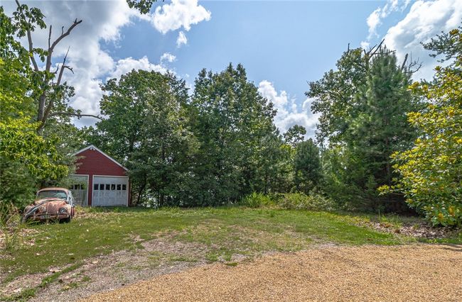 Garage to be renovated or use footprint | Image 15
