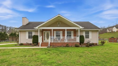 120 Graves Rd, Soddy Daisy, TN, 37379-4212 | Card Image
