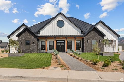 1853 S Harvest Ln, Cedar City, UT, 84720-8260 | Card Image