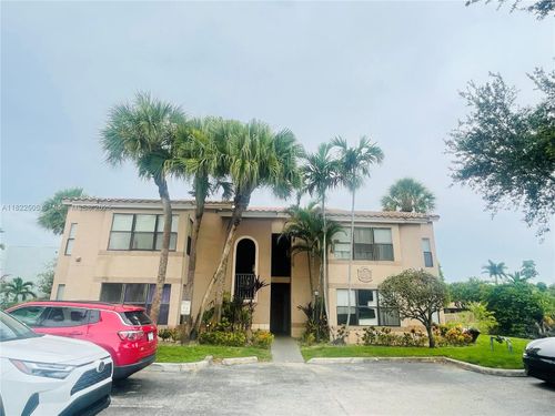 apt-1102-2736 S University Dr, Davie, FL, 33328-1402 | Card Image