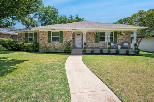 8426 Baumgarten Dr, Dallas, TX, 75228-5948 | Card Image