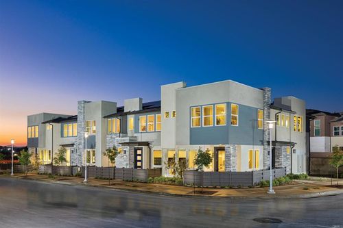 570 Spindle Way, San Marcos, CA, 92078-4751 | Card Image