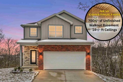 318 Blue Spruce Dr, Frankfort, KY, 40601-7826 | Card Image