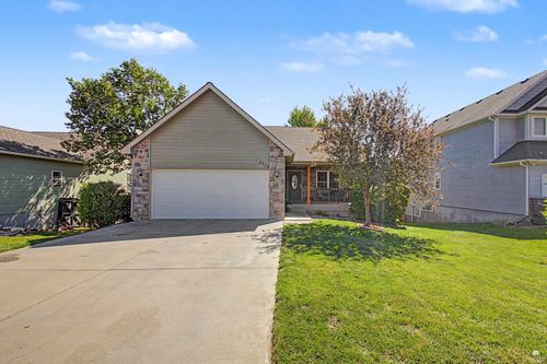 4379 Aspen Dr, Manhattan, KS, 66502-8700 | Card Image