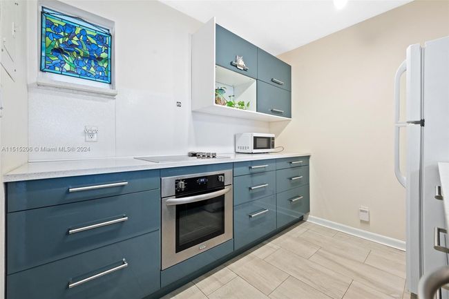 APT-504 - 740 E Ocean Ave, Condo with 1 bedrooms, 2 bathrooms and null parking in Boynton Beach FL | Image 6