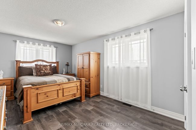 724 Line 3 Rd, House other with 4 bedrooms, 3 bathrooms and 20 parking in Niagara on the Lake ON | Image 34