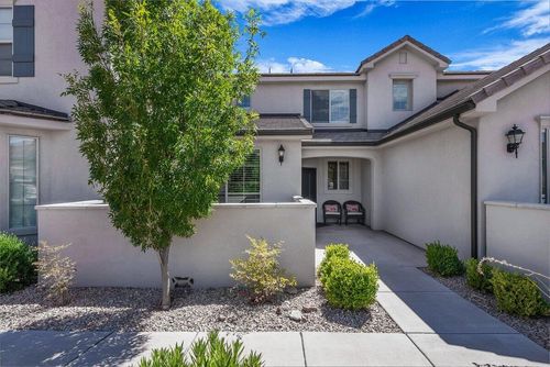 1917 E Respite Ln, Washington, UT, 84780-3119 | Card Image