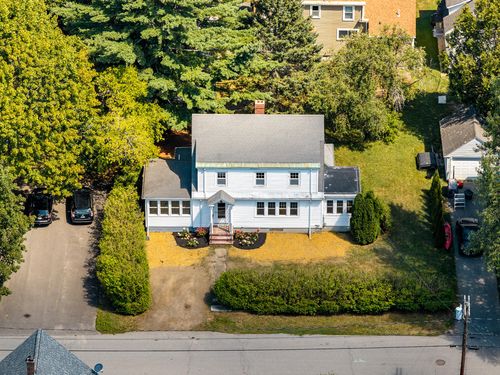 35 Chestnut St, Rockland, ME, 04841-3045 | Card Image