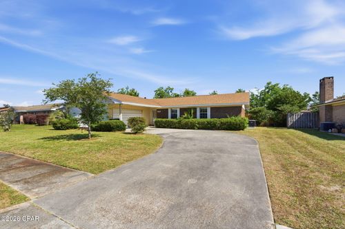 320 Alexander Dr, Lynn Haven, FL, 32444-4703 | Card Image
