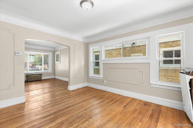 3225 Leslie St, House other with 3 bedrooms, 2 bathrooms and null parking in Detroit MI | Image 7