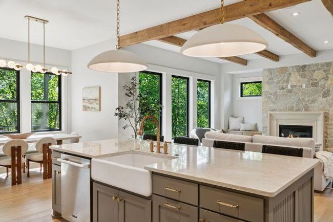 9399 Eagle Ridge Way, House other with 5 bedrooms, 5 bathrooms and null parking in Chanhassen MN | Image 22