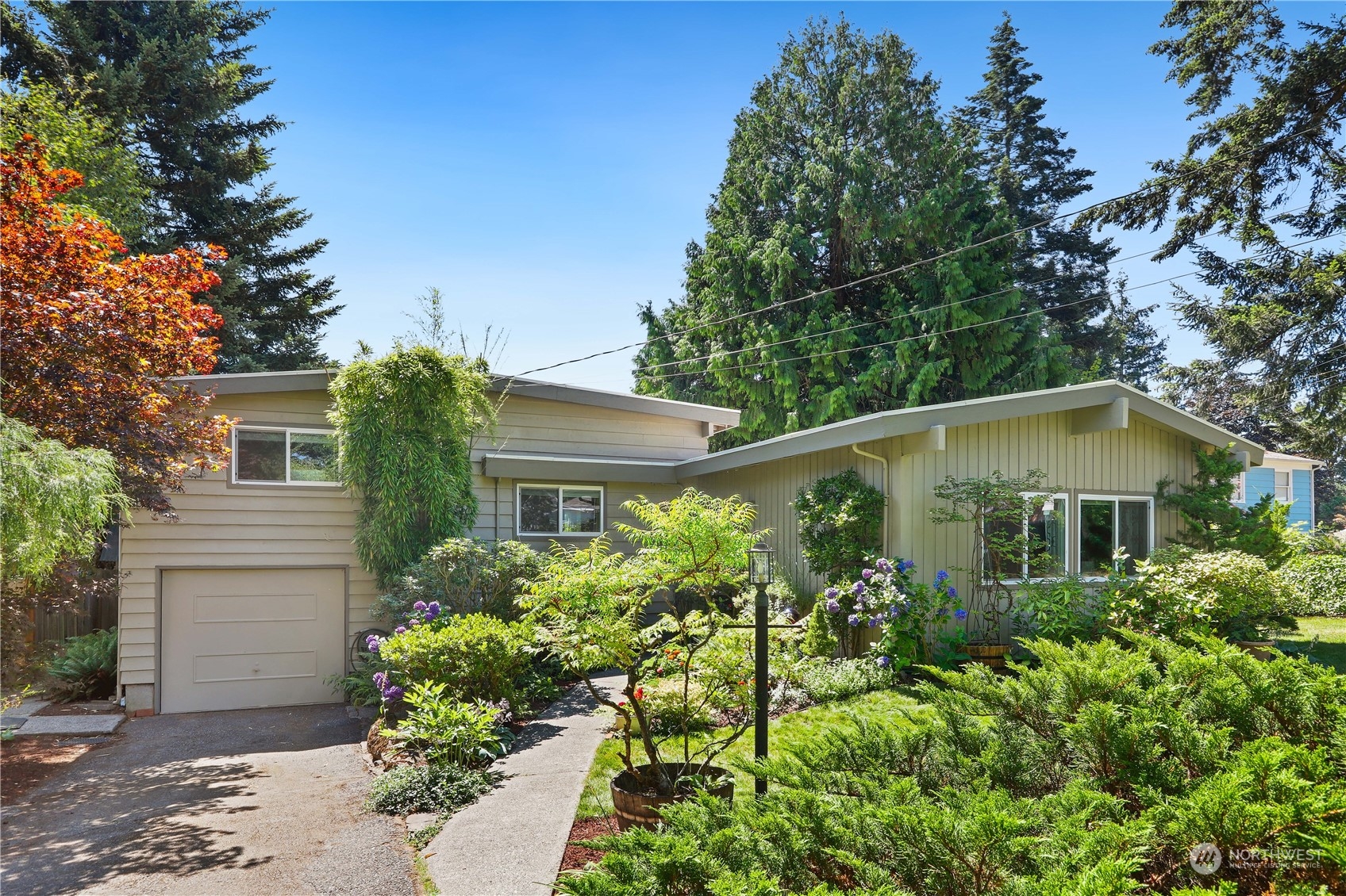 147th St, Kenmore, WA 98028