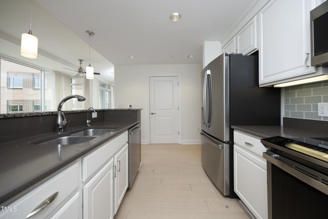 19Kitchen | Image 18