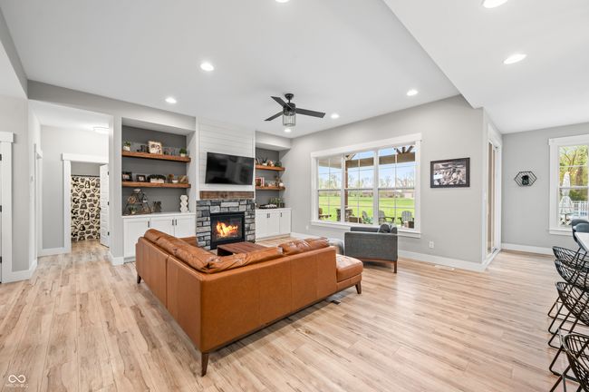 8850 W 225 S, House other with 5 bedrooms, 5 bathrooms and null parking in Columbus IN | Image 9