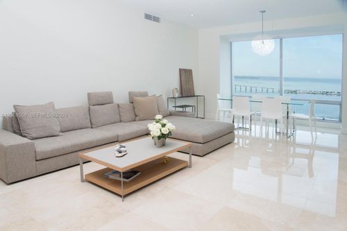 58a-1425 Brickell Ave, Miami, FL, 33131-3412 | Card Image