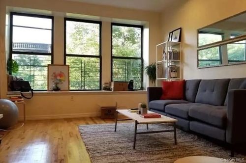apt-3-518 W 149th St, New York, NY, 10031-3583 | Card Image