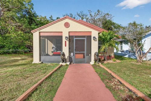 12235 Sw 202nd St, Miami, FL, 33177-5261 | Card Image