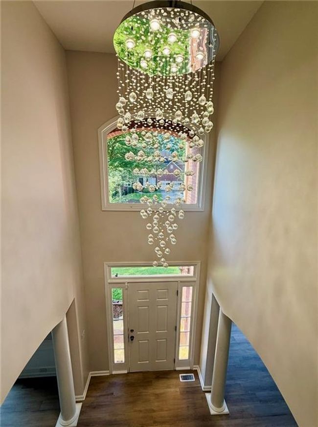10950 Glenhurst Pass, House other with 5 bedrooms, 5 bathrooms and null parking in Johns Creek GA | Image 4