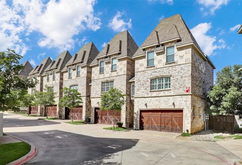 8-2700 Club Ridge Dr, Lewisville, TX, 75067-3764 | Card Image