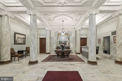 apt-2d-700 N Charles St, BALTIMORE, MD, 21201-5221 | Card Image