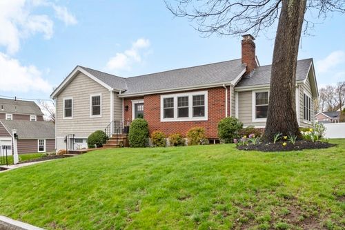 1-6 Risley Rd, Winchester, MA, 01890-4023 | Card Image