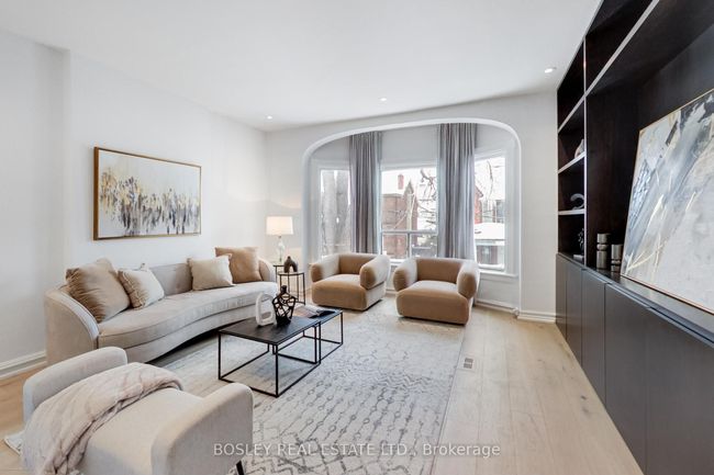 282 Crawford St, House attached with 5 bedrooms, 4 bathrooms and 1 parking in Toronto ON | Image 25
