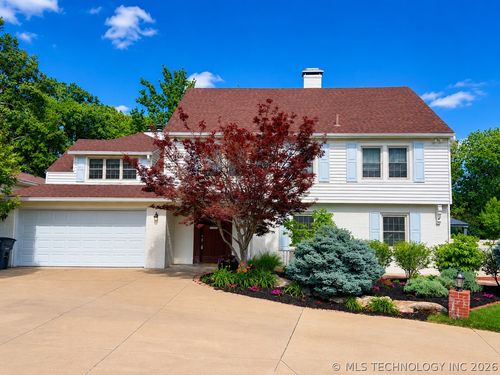 3855 Utica Ave, Tulsa, OK, 74105-8120 | Card Image