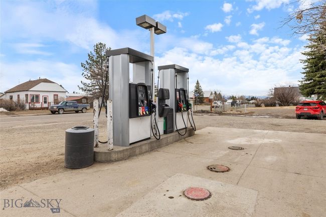 301 1 St Ave N, Home with 0 bedrooms, 0 bathrooms and null parking in Clyde Park MT | Image 17