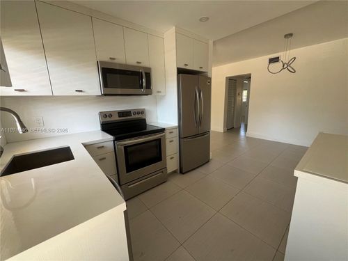 apt-20-11855 Ne 19th Dr, North Miami, FL, 33181-2874 | Card Image