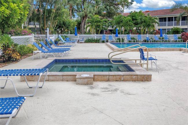 APT-31B - 6101 34 Th St W, Condo with 2 bedrooms, 2 bathrooms and null parking in BRADENTON FL | Image 36
