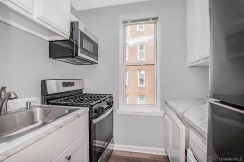 apt-4c-205 E 238th St, Bronx, NY, 10470-1872 | Card Image