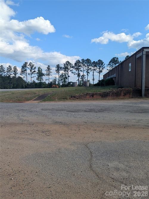 a-2881 Landsford Rd, Lancaster, SC, 29720-7883 | Card Image
