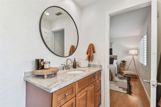 1735 Maryland Ave Ne, House other with 3 bedrooms, 2 bathrooms and null parking in ST PETERSBURG FL | Image 17