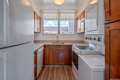 apt-203-5400 Likini St, Honolulu, HI, 96818-1748 | Card Image