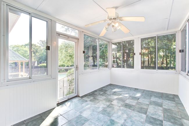 Sunroom | Image 25
