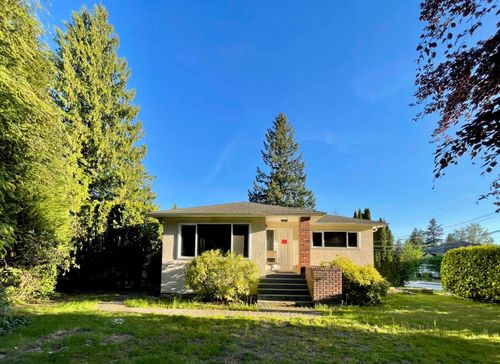 2000 Austin Avenue, Coquitlam, BC, V3K3R6 | Card Image